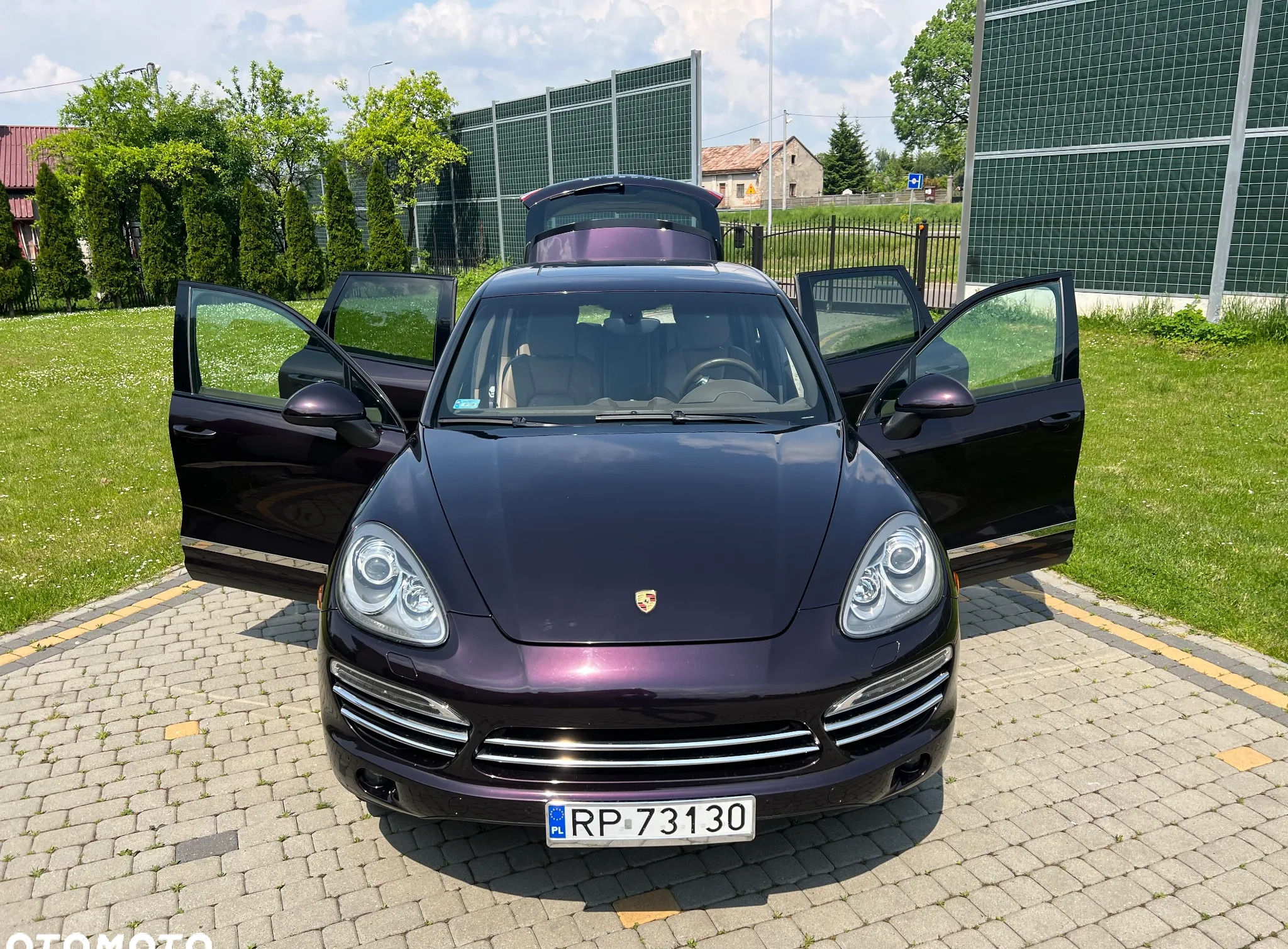 Porsche Cayenne cena 89900 przebieg: 118000, rok produkcji 2012 z Przemyśl małe 667